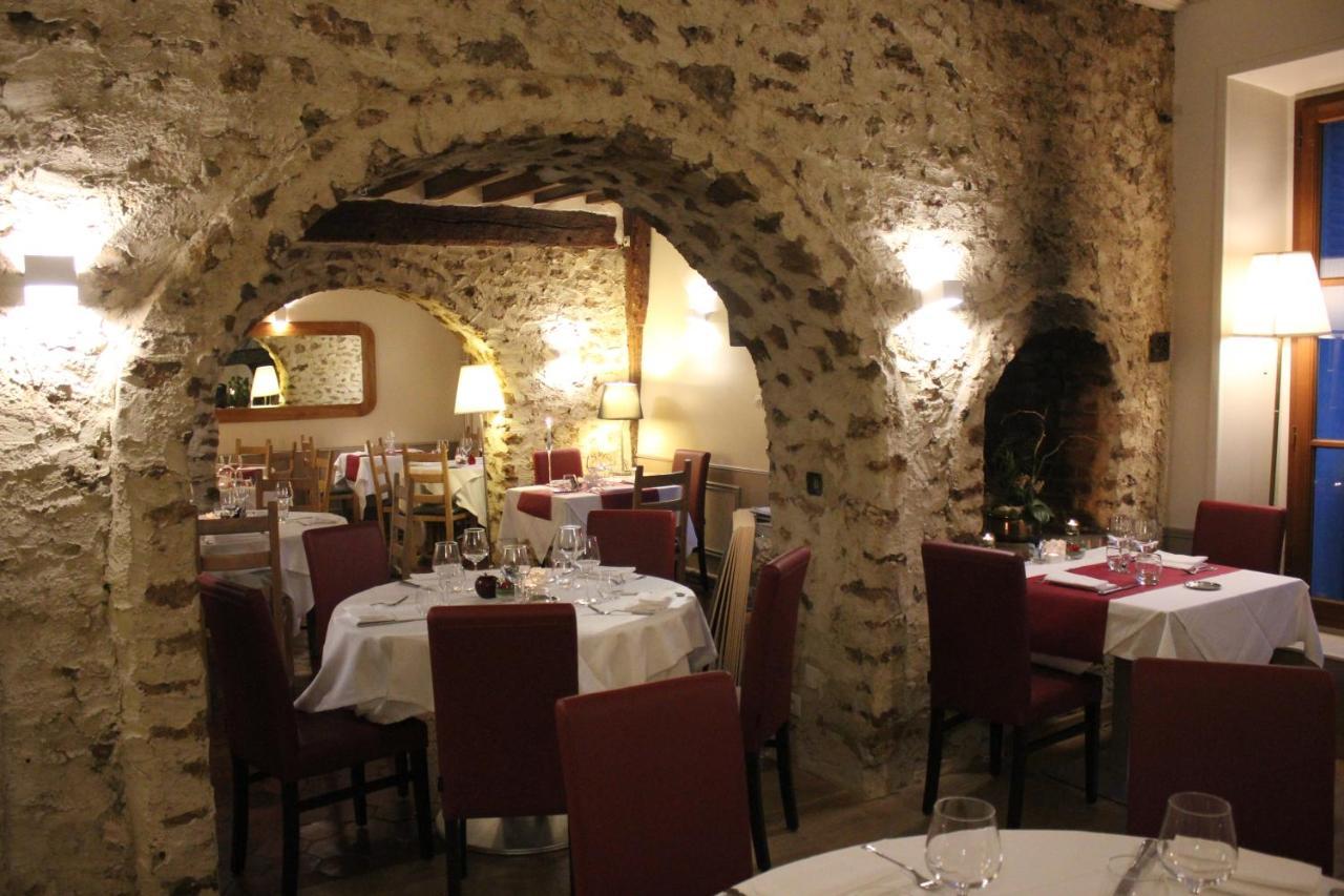 Logis Hotel & Restaurant - Le Manoir De Sauvegrain Saint-Lambert  Exterior photo