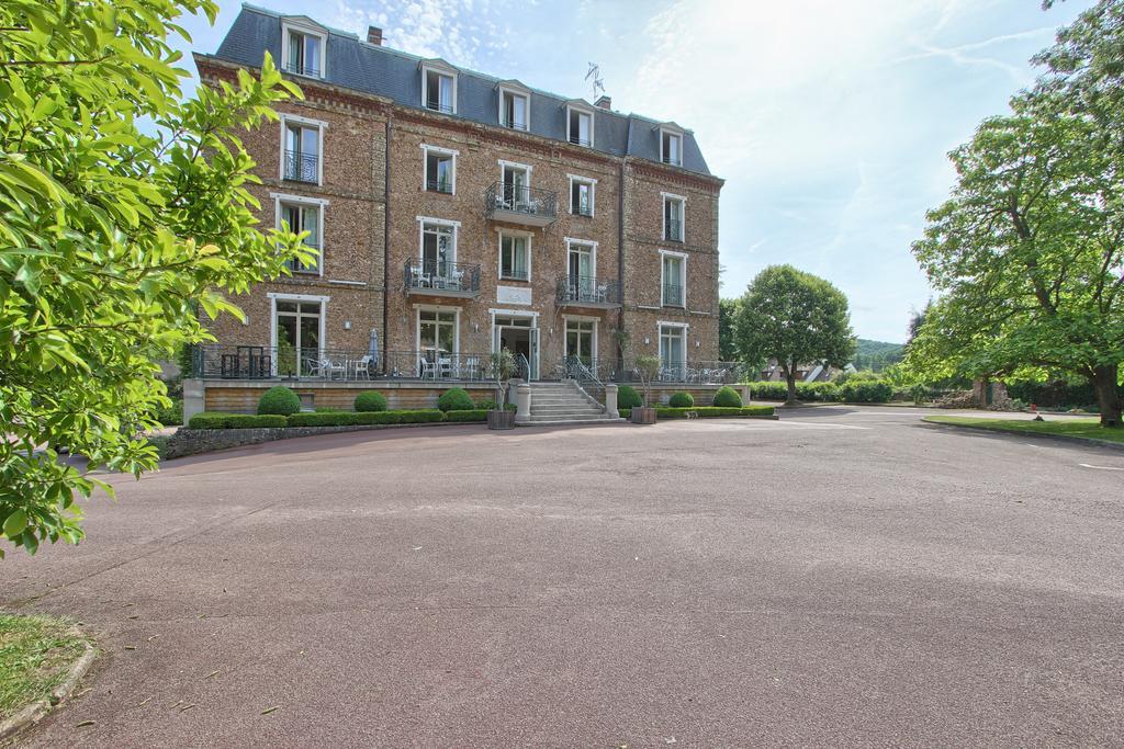 Logis Hotel & Restaurant - Le Manoir De Sauvegrain Saint-Lambert  Exterior photo