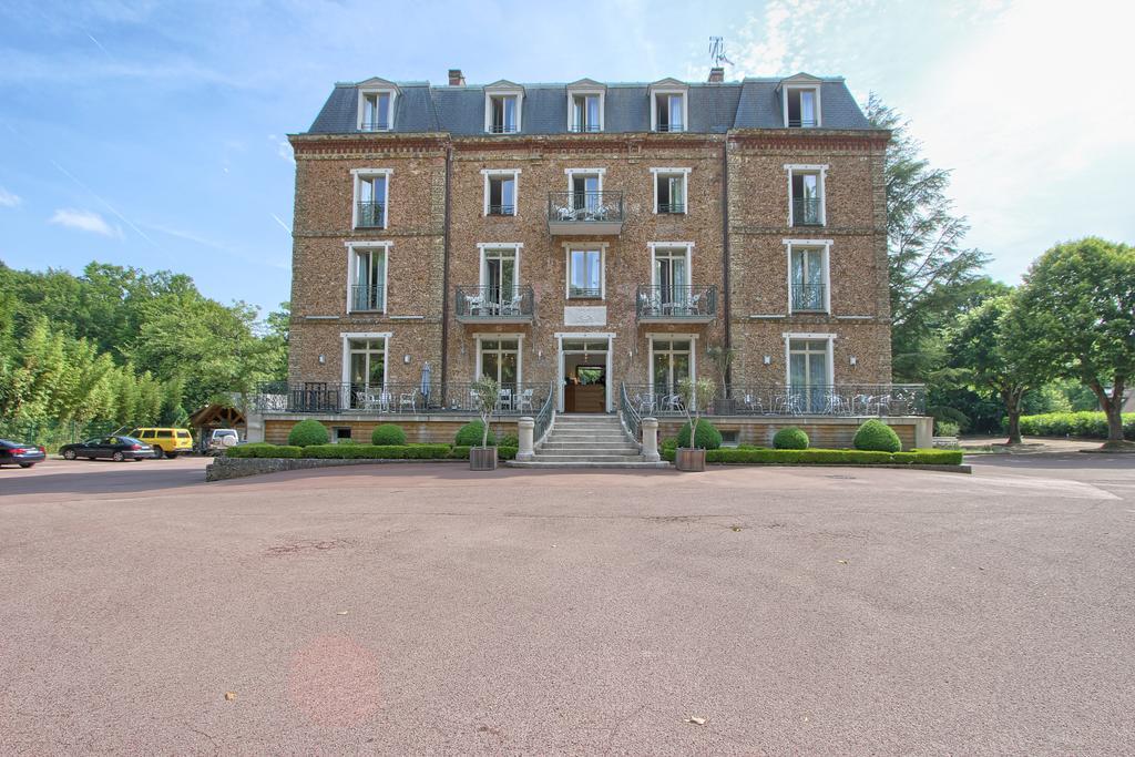 Logis Hotel & Restaurant - Le Manoir De Sauvegrain Saint-Lambert  Exterior photo